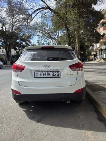 Hyundai ix35 2010, 971,896 km - 2.4 l - Sumqayıt