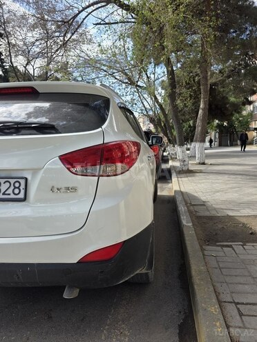 Hyundai ix35 2010, 971,896 km - 2.4 l - Sumqayıt