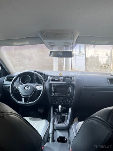 Volkswagen Jetta 2015, 225,308 km - 2.0 l - Bakı