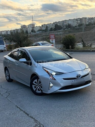 Toyota Prius 2016, 390,000 km - 1.8 л - Bakı