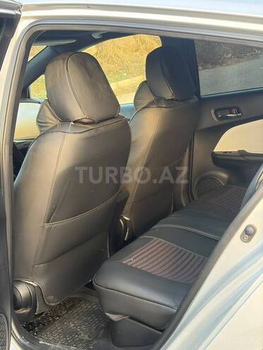 Toyota Prius 2016, 390,000 km - 1.8 л - Bakı