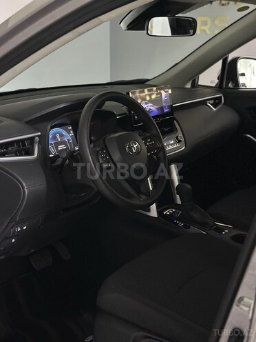 Toyota Corolla Cross 2023, 6,850 km - 2.0 л - Bakı