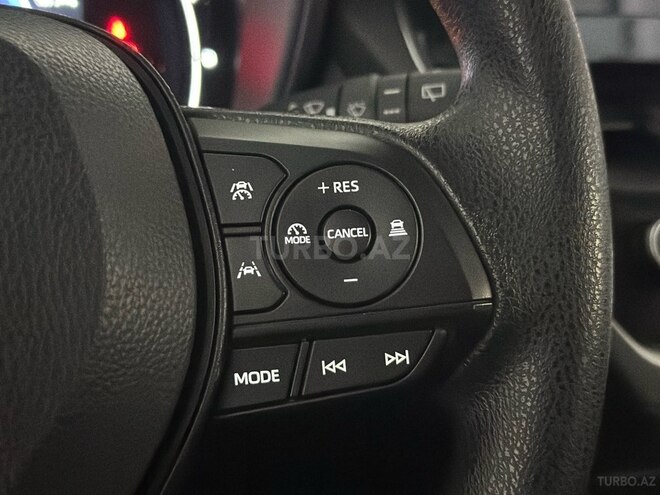 Toyota Corolla Cross 2023, 6,850 km - 2.0 л - Bakı