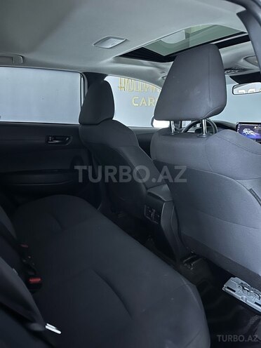 Toyota Corolla Cross 2023, 6,850 km - 2.0 л - Bakı