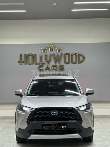 Toyota Corolla Cross 2023, 6,850 km - 2.0 л - Bakı