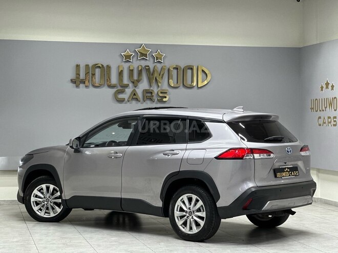 Toyota Corolla Cross 2023, 6,850 km - 2.0 л - Bakı