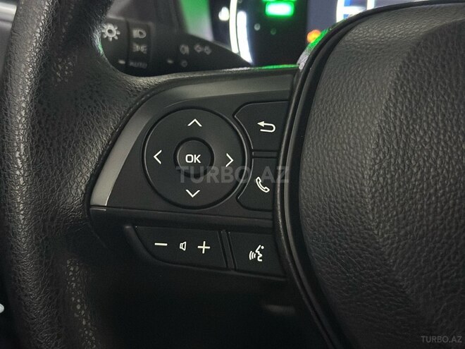 Toyota Corolla Cross 2023, 6,850 km - 2.0 л - Bakı