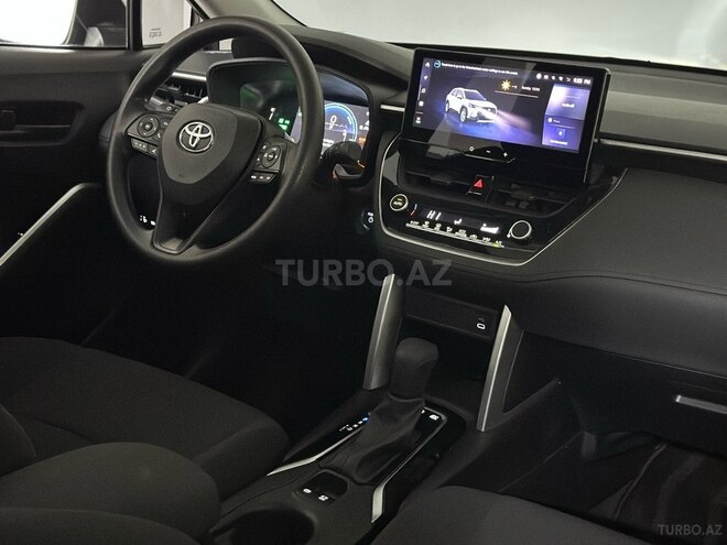 Toyota Corolla Cross 2023, 6,850 km - 2.0 л - Bakı