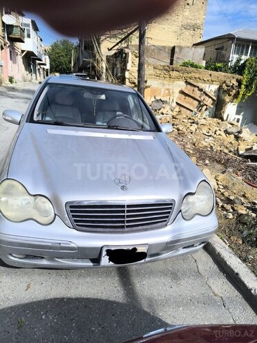 Mercedes C 240 2003, 321,869 km - 2.6 л - Bakı