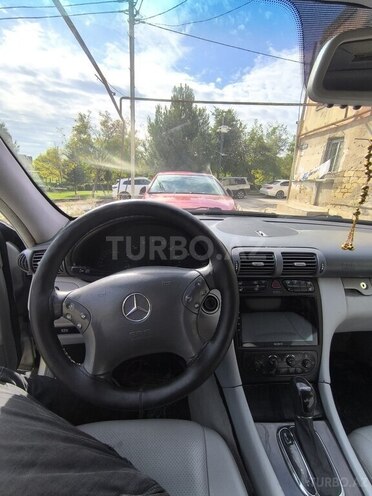 Mercedes C 240 2003, 321,869 km - 2.6 л - Bakı