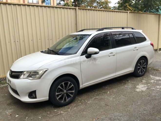 Toyota Corolla Fielder 2014, 177,000 km - 1.5 l - Bakı