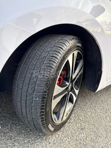 Hyundai Elantra 2015, 200,685 km - 2.0 l - Gəncə