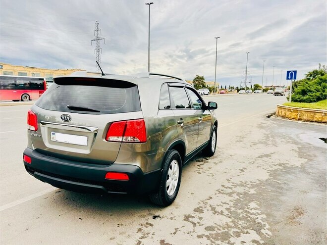 Kia Sorento 2009, 182,000 km - 2.0 л - Gəncə