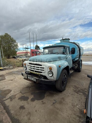 ZIL 431412 1988, 300,000 km - 6.0 l - Tovuz