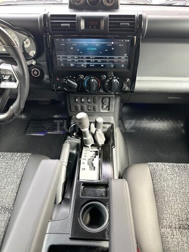 Toyota FJ Cruiser 2013, 186,958 km - 4.0 л - Bakı