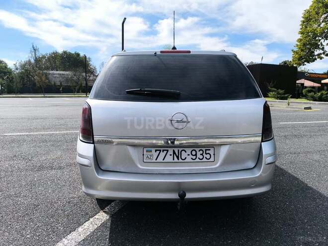 Opel Astra 2005, 270,000 km - 1.3 l - Qax