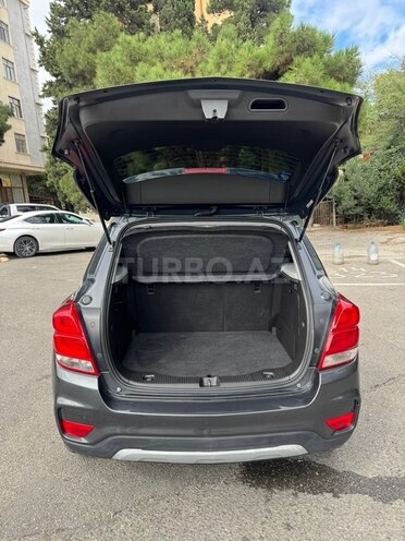 Chevrolet Trax 2018, 82,000 km - 1.4 л - Bakı