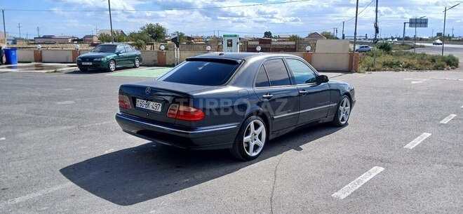 Mercedes E 240 2000, 299,633 km - 2.4 l - Sumqayıt