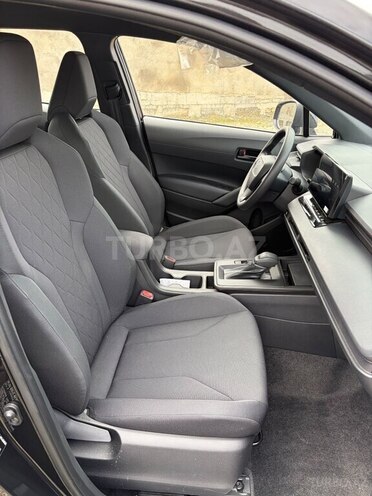Toyota Corolla Cross 2025, 0 km - 2.0 л - Bakı