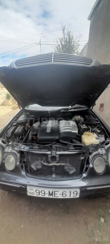 Mercedes E 270 2000, 3,241,580 km - 2.7 л - Bakı