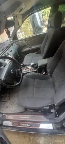 Mercedes E 270 2000, 3,241,580 km - 2.7 л - Bakı