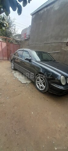 Mercedes E 270 2000, 3,241,580 km - 2.7 л - Bakı