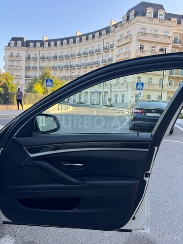 BMW 535 2011, 360,000 km - 3.0 л - Bakı