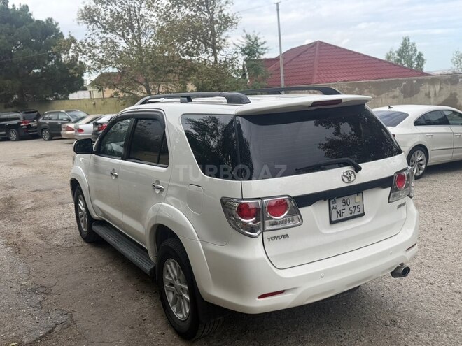Toyota Fortuner 2011, 250,000 km - 2.7 л - Bakı