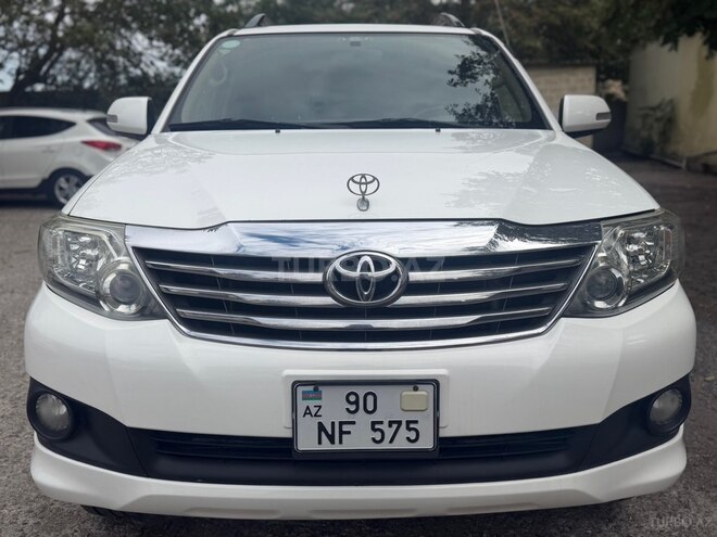 Toyota Fortuner 2011, 250,000 km - 2.7 л - Bakı