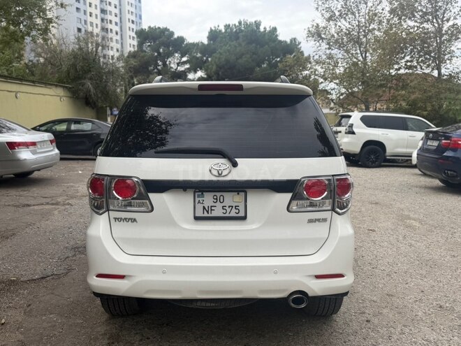 Toyota Fortuner 2011, 250,000 km - 2.7 л - Bakı