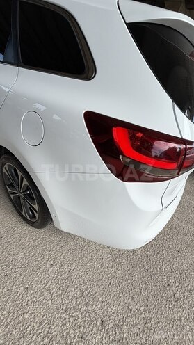 Kia  2015, 191,000 km - 1.6 l - Bakı