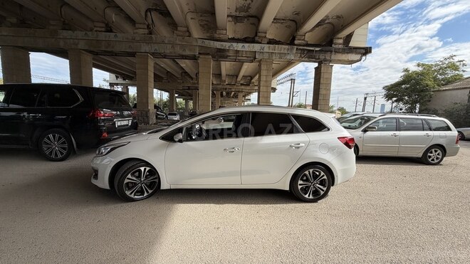 Kia  2015, 191,000 km - 1.6 l - Bakı