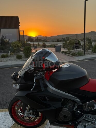 Aprilia  2023, 4,000 km - 0.7 л - Bakı