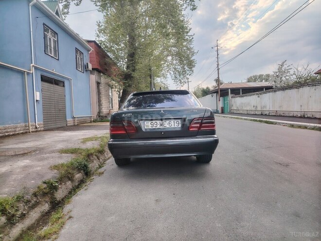 Mercedes E 270 2000, 3,241,580 km - 2.7 л - Bakı