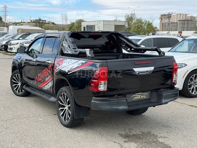 Toyota Hilux 2022, 98,000 km - 2.4 l - Bakı