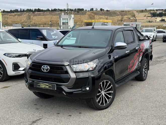 Toyota Hilux 2022, 98,000 km - 2.4 l - Bakı