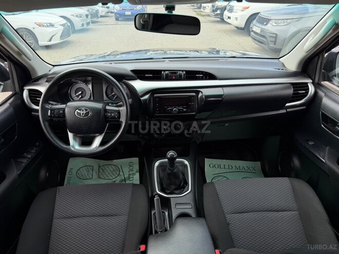 Toyota Hilux 2022, 98,000 km - 2.4 l - Bakı
