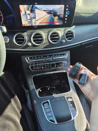 Mercedes E 220 d 4MATIC 2020, 100,000 km - 2.0 л - Bakı