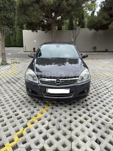 Opel Astra 2009, 241,000 km - 1.3 л - Bakı