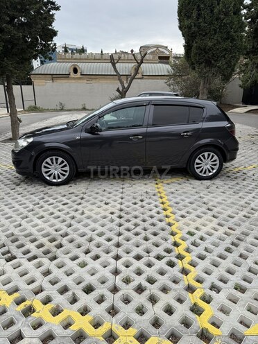 Opel Astra 2009, 241,000 km - 1.3 л - Bakı