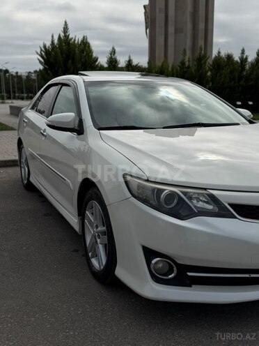 Toyota Camry 2013, 270,000 km - 2.5 л - Şirvan