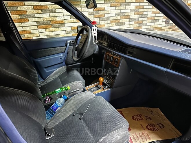 Mercedes 190 1993, 387,000 km - 2.0 l - Bakı