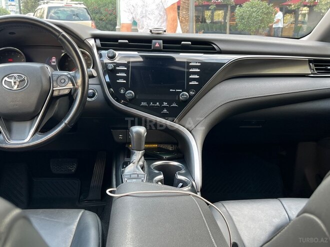 Toyota Camry 2019, 150,000 km - 2.5 л - Bakı