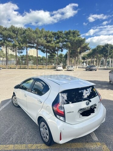 Toyota Aqua 2019, 200,000 km - 1.5 л - Sumqayıt