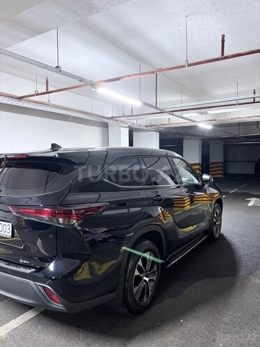 Toyota Highlander 2025, 1,400 km - 2.5 л - Bakı
