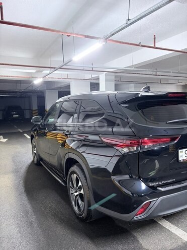 Toyota Highlander 2025, 1,400 km - 2.5 л - Bakı