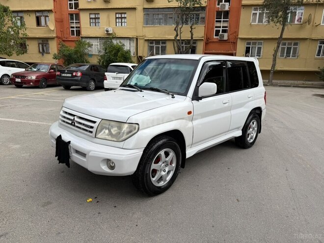 Mitsubishi Pajero io 1999, 269,000 km - 1.8 l - Bakı