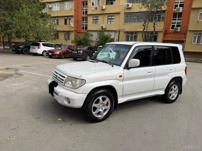 Mitsubishi Pajero io 1999, 269,000 km - 1.8 l - Bakı