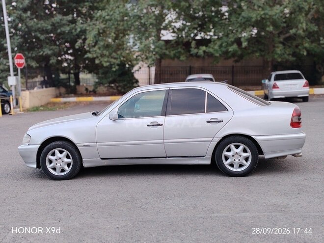 Mercedes C 250 1995, 256,458 km - 2.5 л - Qazax
