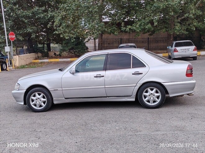Mercedes C 250 1995, 256,458 km - 2.5 л - Qazax